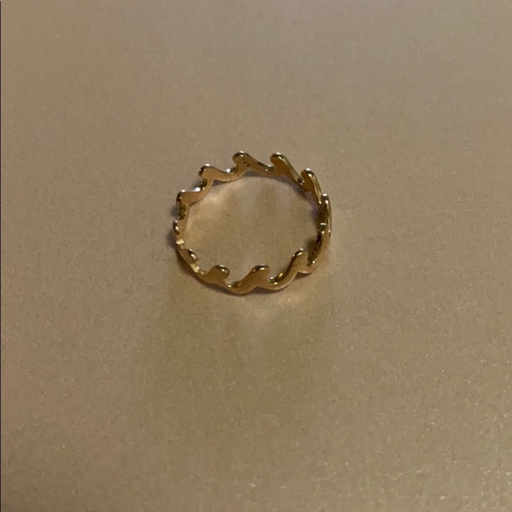 Pura Vida Rose Gold Wave Ring - Picture 2 of 2